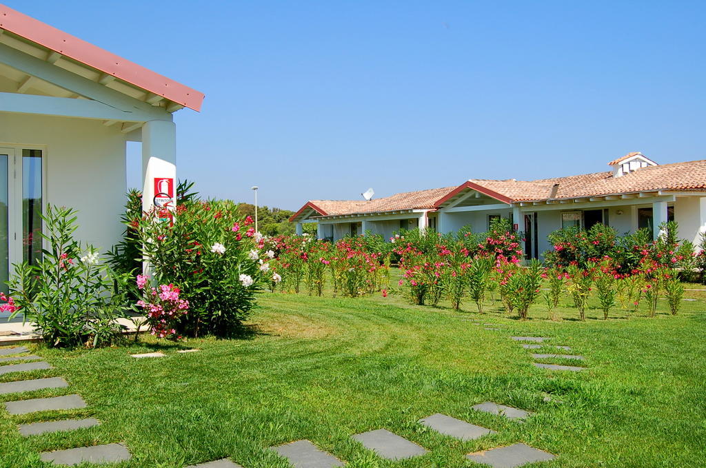 Hotel Budoni Beach Exterior foto