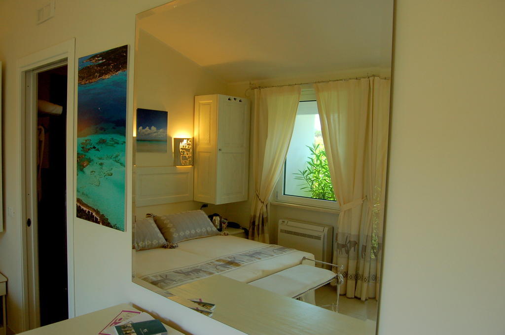 Hotel Budoni Beach Exterior foto